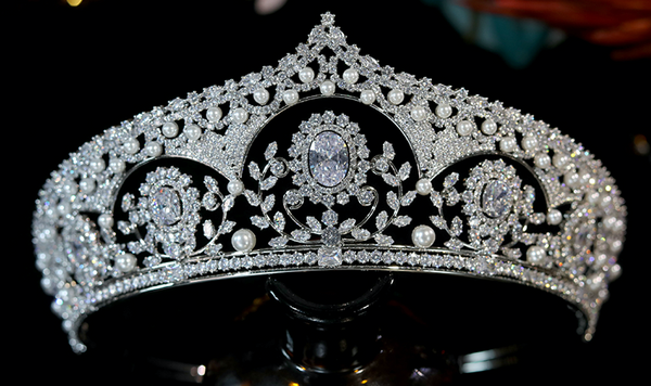Real tiaras deals