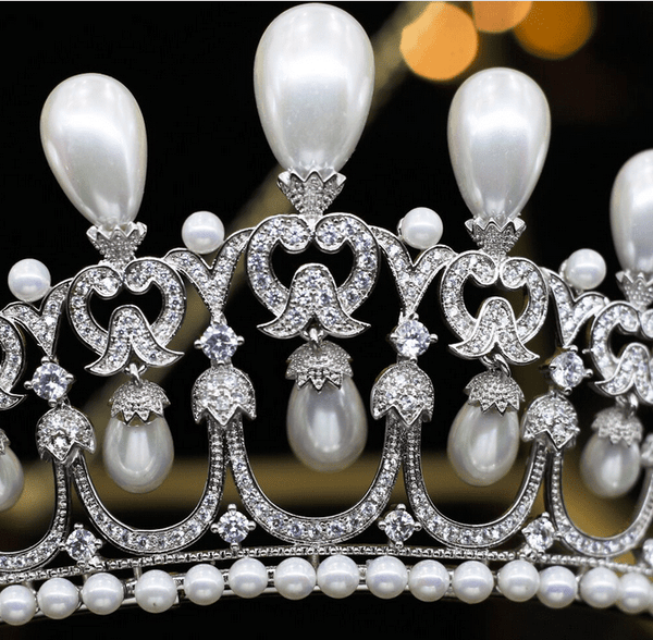 classic-red-crystal-pearl-