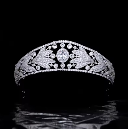Nassua Tiara