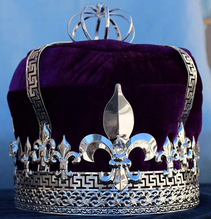 Norwich Crown - Gold or Silver with Red, Blue, Purple, Green, White or Black Velvet